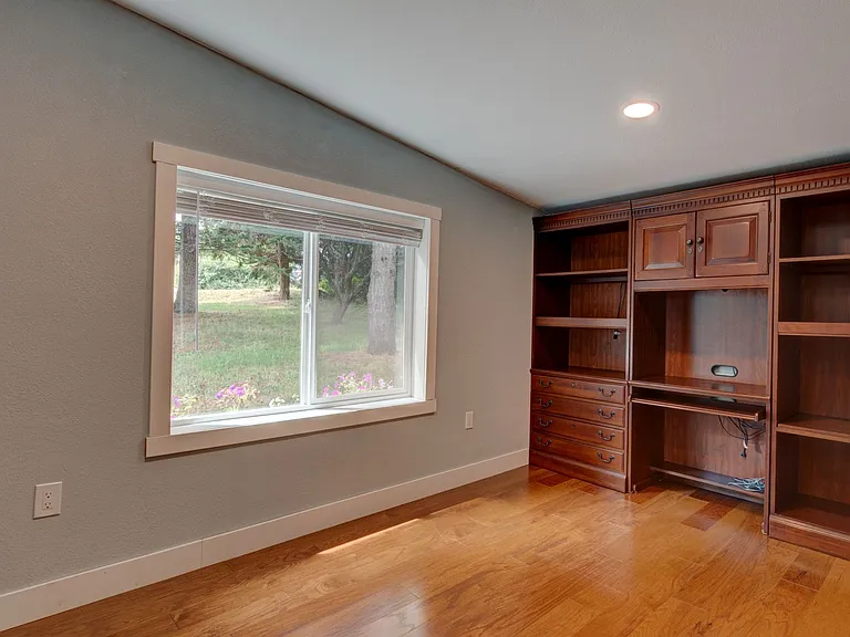 774 Power Rd — Photo 9