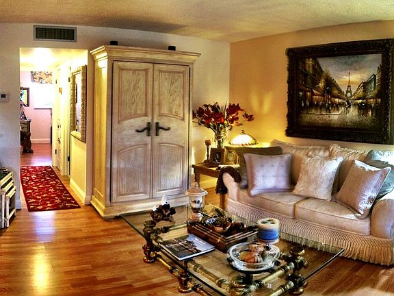 3rd image of 600 Snug Harbor Dr APT A12