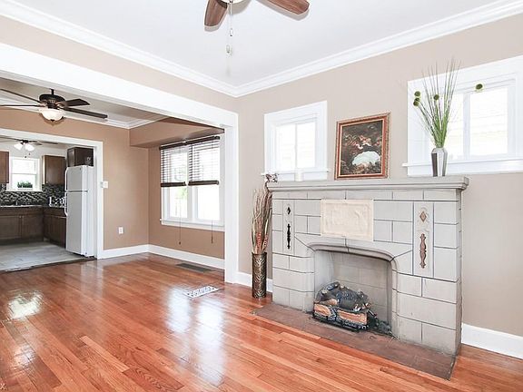 2nd image of 5821 Merkle Ave