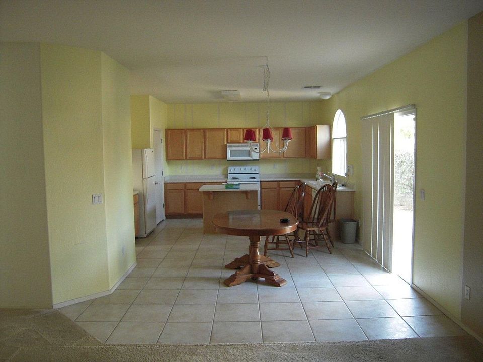 2nd image of 2506 S 89th Dr