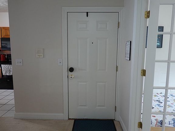 4th image of 288 W Saginaw St APT 203