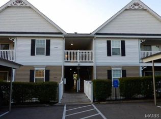 7302 Spring Creek Ln, O'Fallon, MO 63368