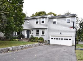 9 Grace St, New Canaan, CT 06840
