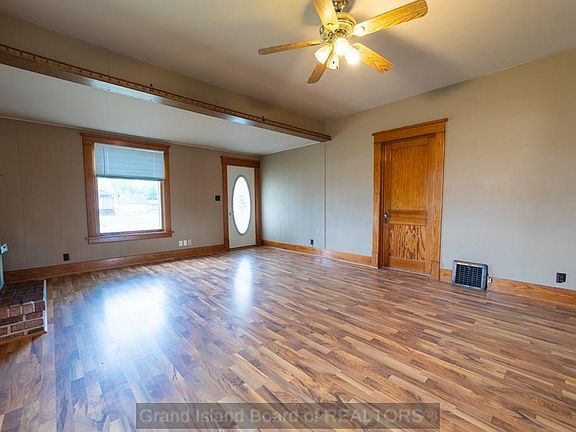 5th image of 1140 N Main St