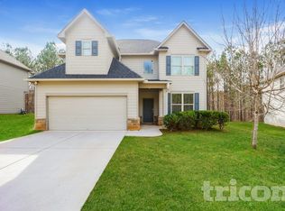 158 Parkway Dr, Fairburn, GA 30213