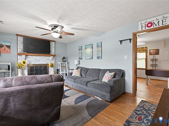 4th image of 7210 Snaffle Ln
