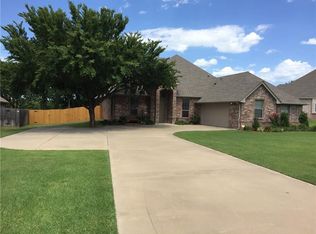113 Heritage Pl, Glen Rose, TX 76043