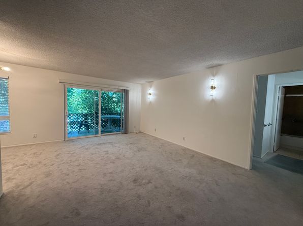 833 N Humboldt St APT 212