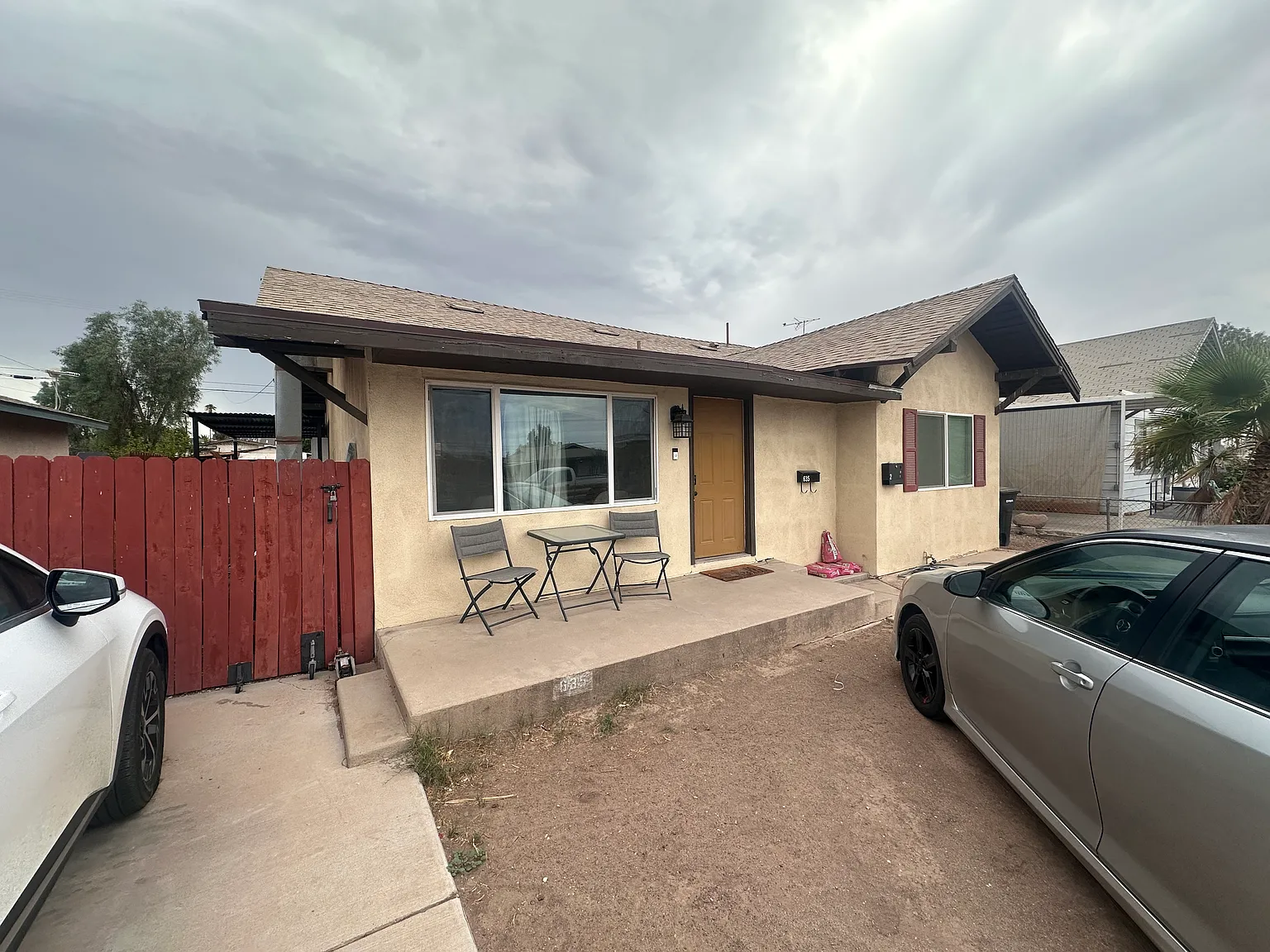 2 bed, 1369 sqft, $2,100 — Photo 4
