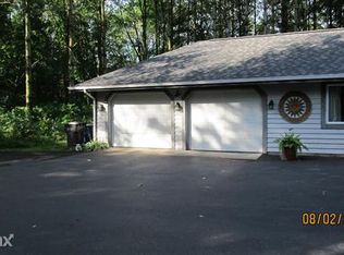 7083 Douglas Ave, Kalamazoo, MI 49009