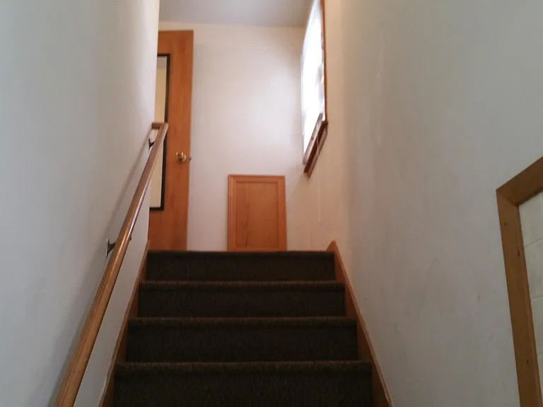 222 W 6th St #1/2 — Photo 5