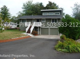 10006 SW 37th Ave, Portland, OR 97219