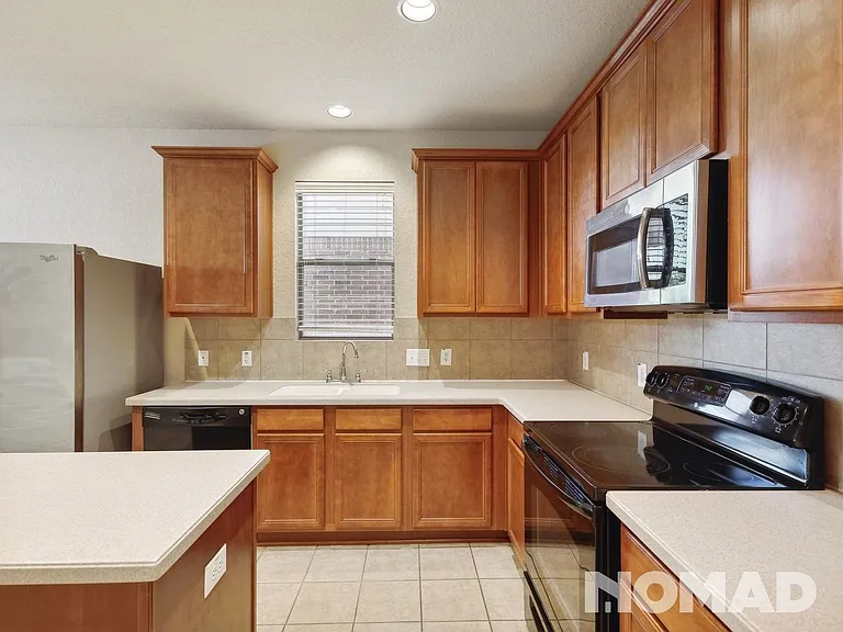 13907 Bella Donna — Photo 25