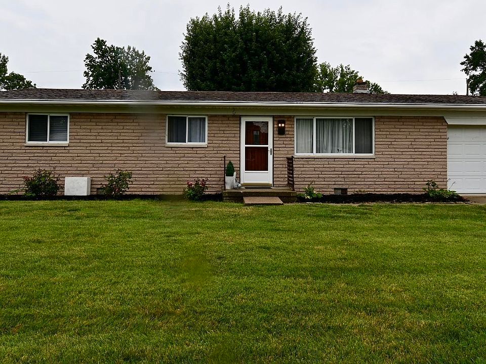 1st image of 17 W Orchard Dr