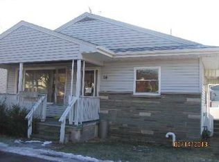 14 Hill St, West Wyoming, PA 18644