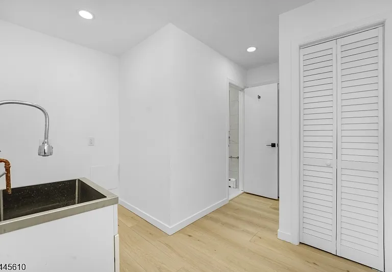 306 Warrenville Rd — Photo 12