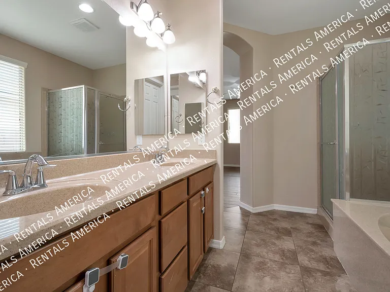 267 E Kaibab Dr — Photo 9