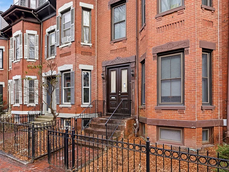 7 Worthington St #2 — Photo 1