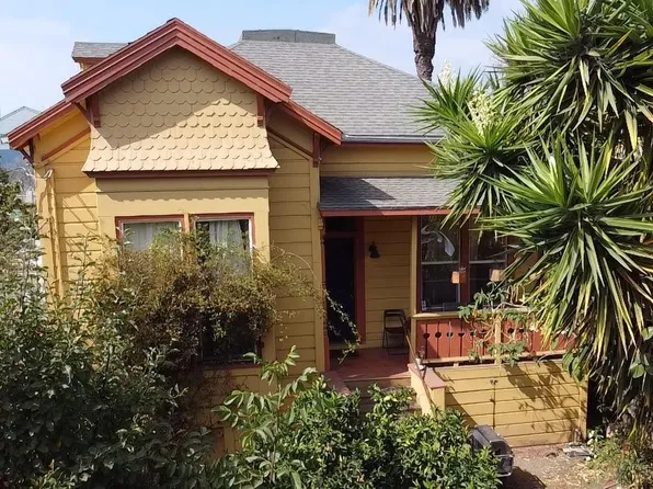 3217 Ettie St, Oakland, CA 94608