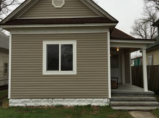 19 E Avenue F, Hutchinson, KS 67501