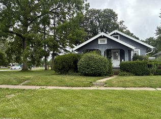 140 E 7th St, Perrysburg, OH 43551