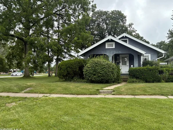 140 E 7th St, Perrysburg, OH 43551