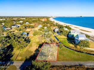 107 Douglas Ln, Long Beach, MS 39560