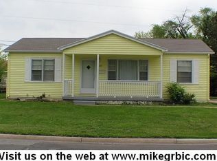 2201 E 51st St S, Wichita, KS 67216