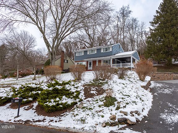 3rd image of 970 Vallamont Dr