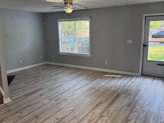 5th image of 5553 Fieldcross Ct
