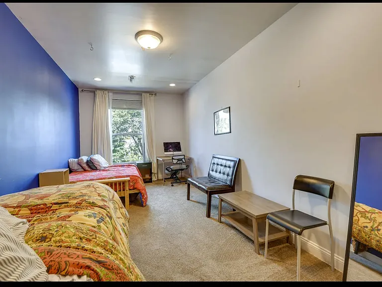 821 Randolph St NW — Photo 8