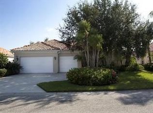 3318 Cerrito Ct, Naples, FL 34109