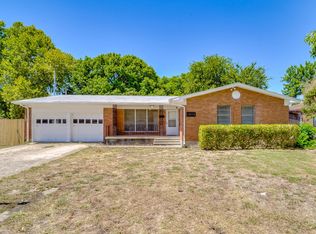1512 Hillcrest Dr, Arlington, TX 76010