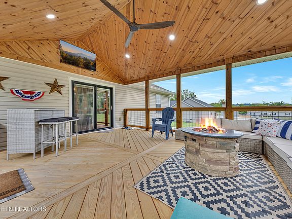 4th image of 115 Brighton Farms Way