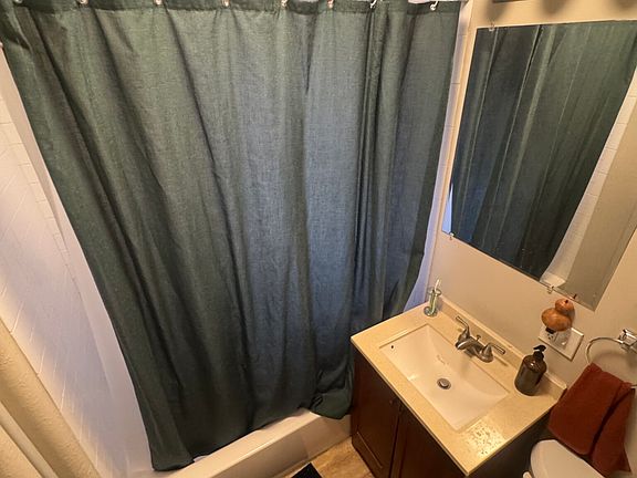 4th image of 4 Cogswell Ave APT 1