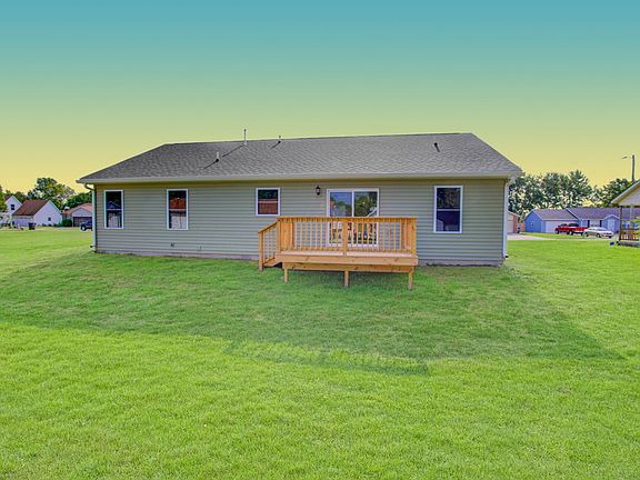 3rd image of 307 Foxridge Ct
