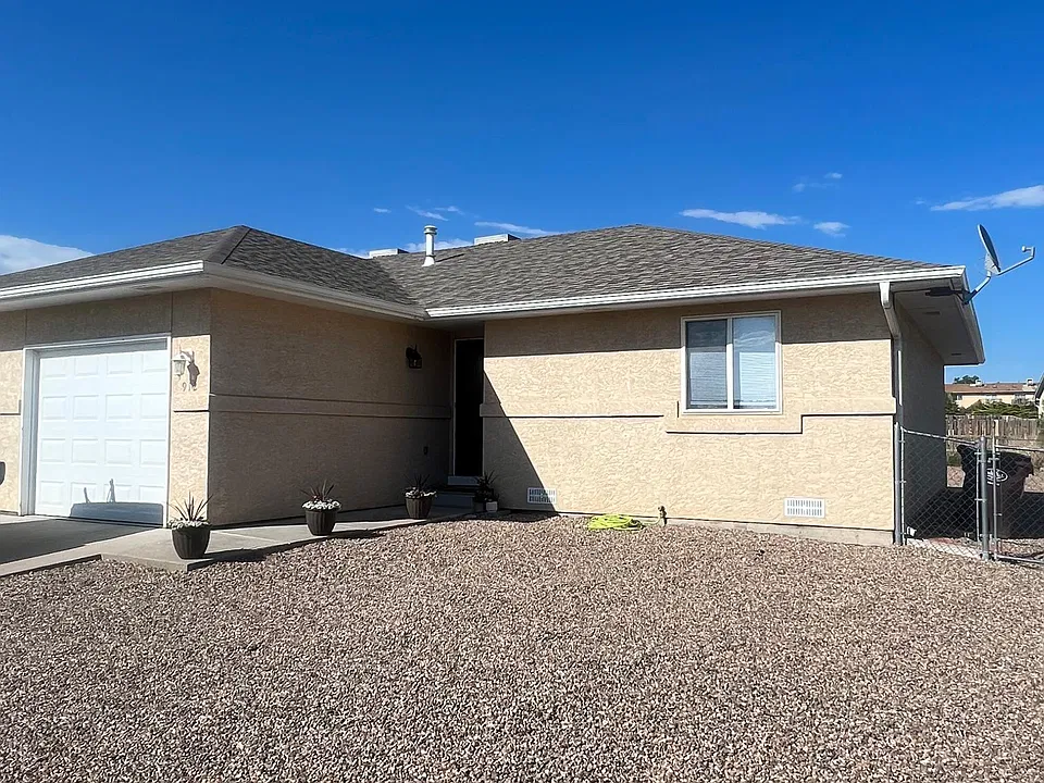 912 S Harmony Pl #912