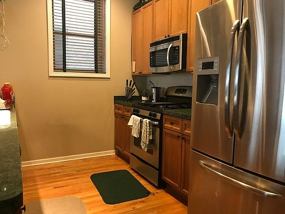 4th image of 4118 N Kenmore Ave APT Gs