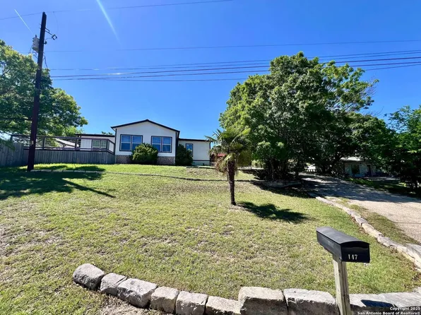 147 Silver Creek, Kerrville, TX 78028