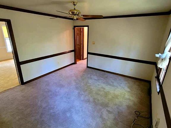 3rd image of 8020 Ammonett Dr