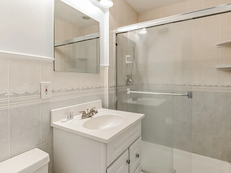 121 Newport Bay Dr #A — Photo 21