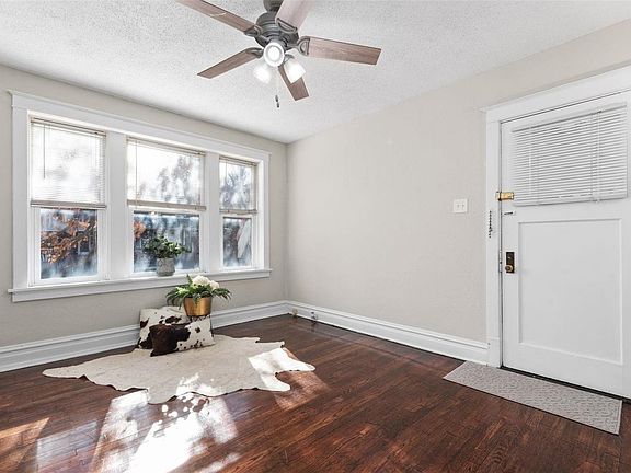 4th image of 4459 Russell Blvd APT 1E