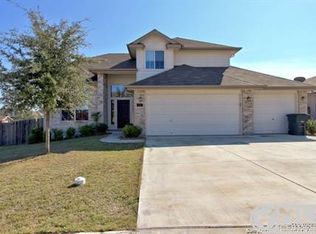 523 Calhoun Dr, New Braunfels, TX 78130