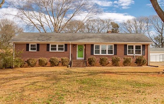 1st image of 1836 Matthews Dr