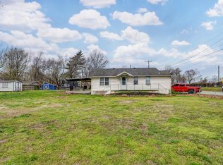 2857 N Grant Ave, Springfield, MO 65803