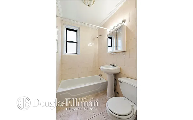 Rented by Douglas Elliman | media 7
