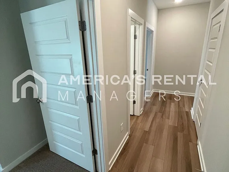 2132 Ellsworth Loop Rd — Photo 19