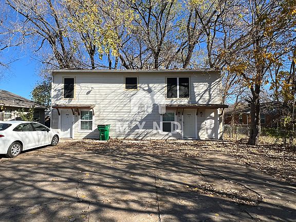 5th image of 506 E University Ave