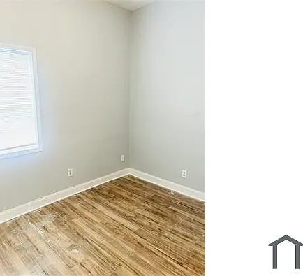 2328 Magazine St — Photo 11