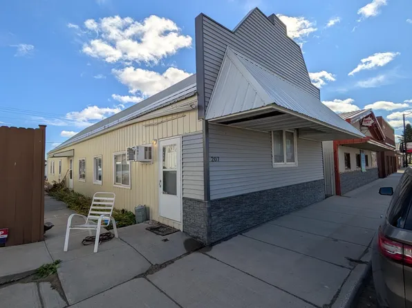 207 Main St, Hunter, ND 58048